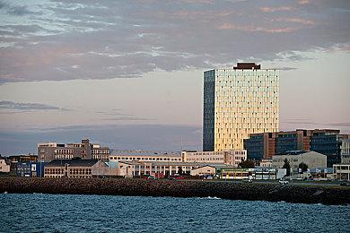 《燕云十六声》可以点笑穴 给全村人带来欢乐